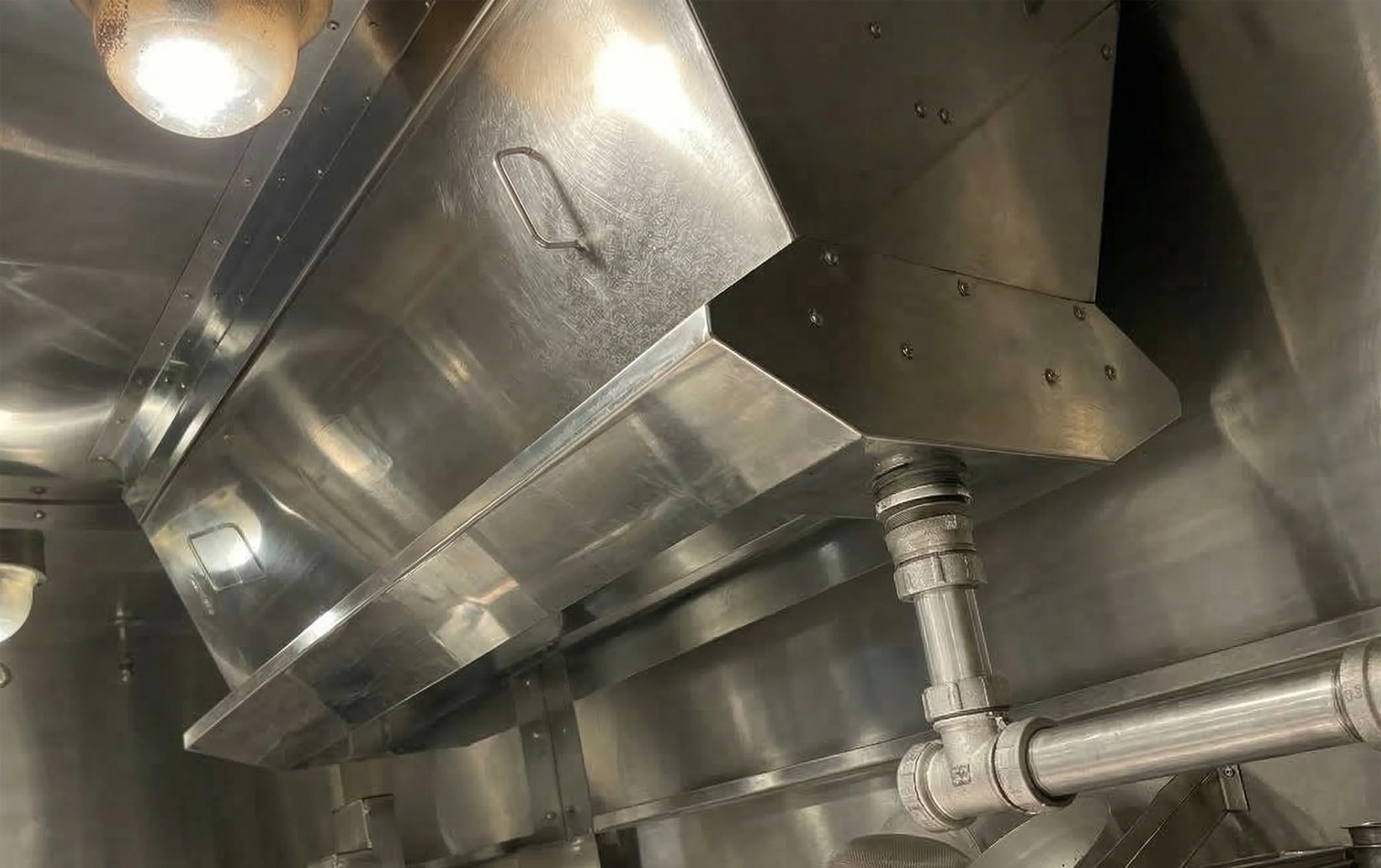 Vバンク空調設備